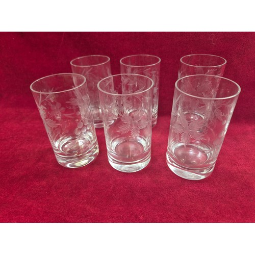 116 - Etched crystal glass - Hand blown pitcher with a ground pontil mark and pinched pouring spout, toget... 