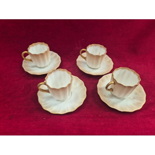 118 - Doulton Burslem 1920's tea set, 4x cups and saucers, sugar pot and teapot in the fluted scalloped sh... 