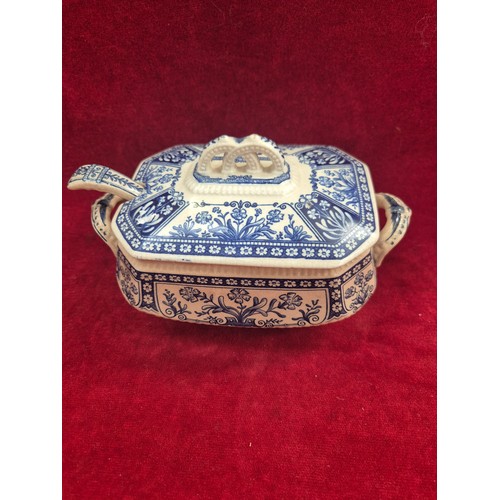 122 - Miniature ironstone pottery sauce tureen with original lid and matching ladle. Rectangular with cut ... 