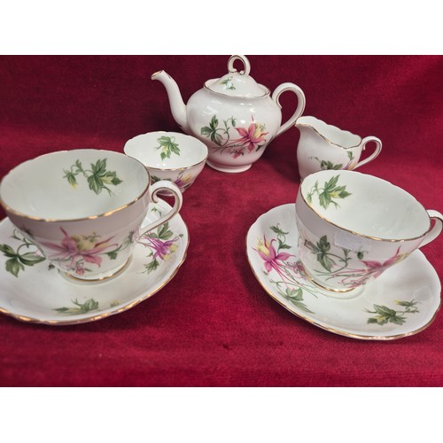 126 - Adderley Columbine pattern fine bone china tea set, including 2x cups and saucers, tea pot, creamer ... 