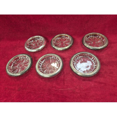 135 - Vintage Italian Leonard silver plated crystal wine coasters (x6) and matching square pressed glass d... 