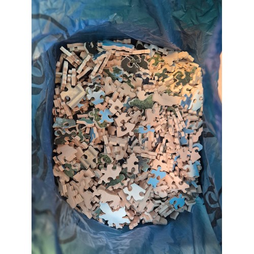 209 - 3 Vintage ‘Gold Box’ plywood jig-saw puzzles, Victory brand by G J Hayter & Sons Bournemouth. Sets i... 