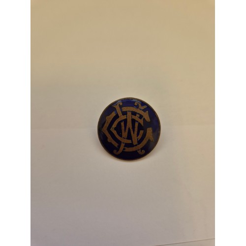 81 - Small collection of vintage badges including The Queens Bays cap badge, Austrian souvenir badges, pr... 