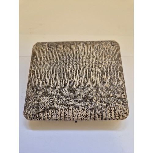 83 - Set of 6 sterling silver cased coffee spoons with crossed golf clubs & ball decoration to handles. S... 