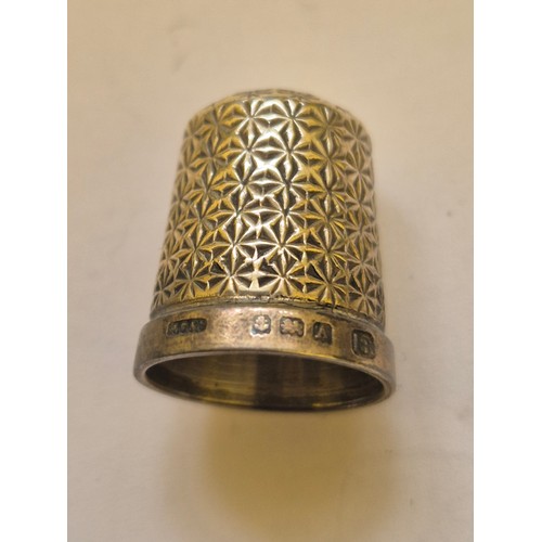 84 - 4 Sterling silver thimbles, all with Birmingham Hallmarks, one with Irish Shamrock and Harp detail a... 