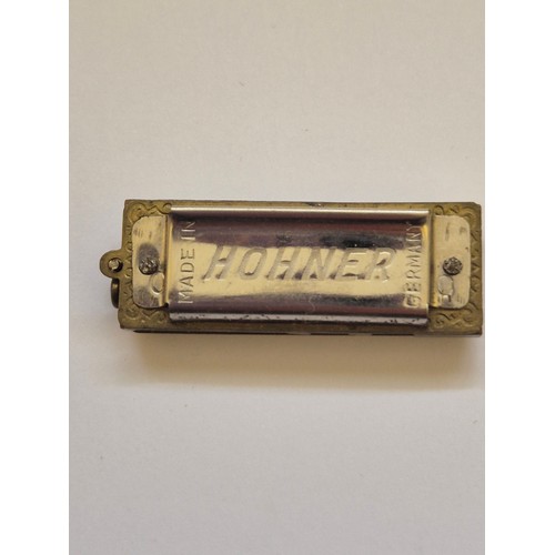94C - Vintage miniature Hohner harmonica, made in Germany with the original box.