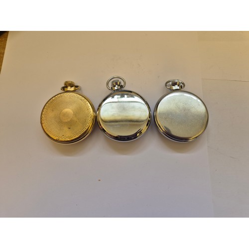91 - 3x pocket watches, including a white metal Smiths with numerals and second dial (working), white met... 