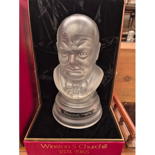 100A - Frosted lead-crystal glass bust of Winston Churchill. Limited edition by Webb Corbett for Royal Doul... 