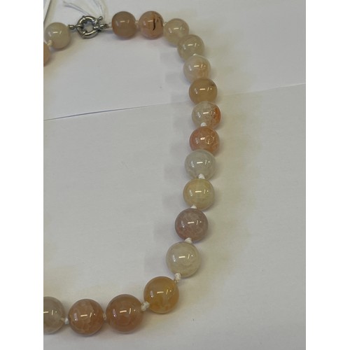 42B - A RARE CHERRY BLOSSOM  AGATE CRYSTAL OR FLOWER AGATE NECKLACE 18 INCHES LONG.WITH SILVER METAL MOUNT... 