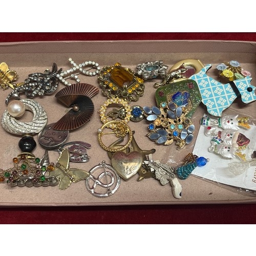 Lot 27        