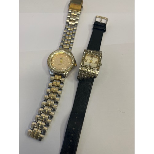 14 - A MIXED BAG OF WATCHES