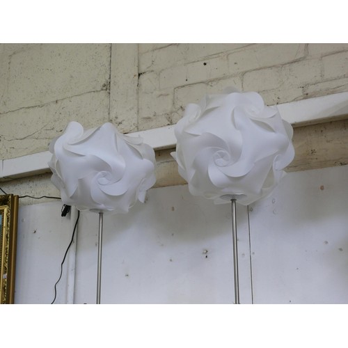 87 - PAIR OF CONTEMPORARY WHITE TABLE LAMPS WITH CHROME BASES