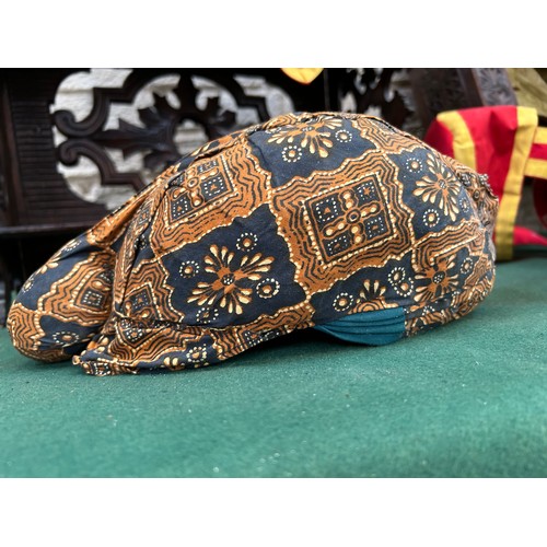 222 - 3 traditional Javanese Blangkon batik fabric hats & 3 further South East Asian hats in red & yellow ... 
