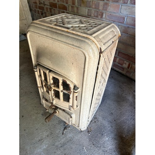 405 - An original 1930’s ‘No 1 Esse Dura’ enamelled stove for renovation or spares. Made in Scotland by Sm... 