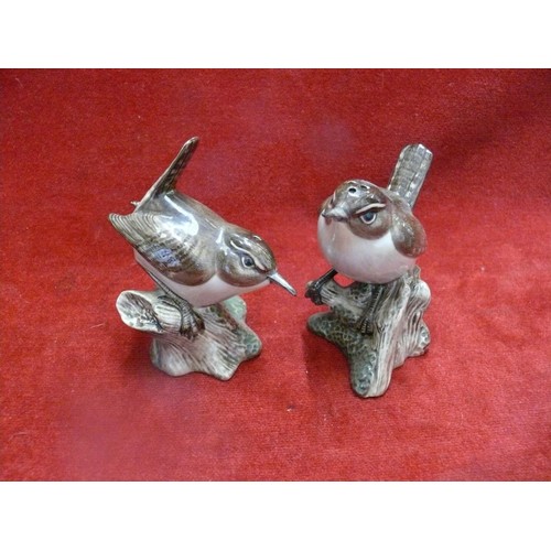 65 - Large Goebel figure with repair to base plus a  Quail cruet set