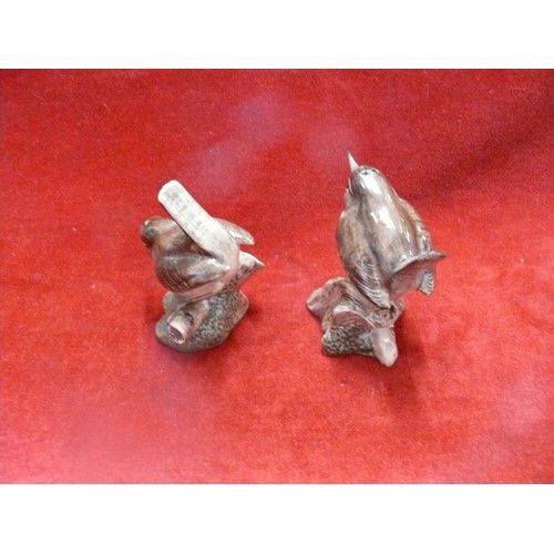 65 - Large Goebel figure with repair to base plus a  Quail cruet set