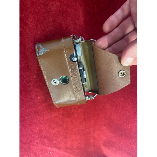 49 - Kodak Bantam Folding Camera with 47mm f4.5 Anastigmat Special lens. Complete with original brown lea... 