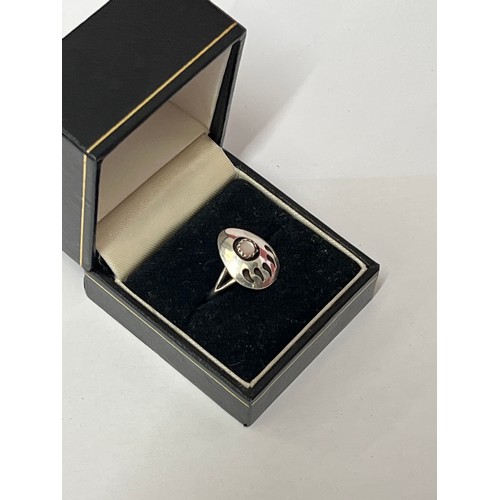 54 - Silver bear paw ring marked Sterling size O