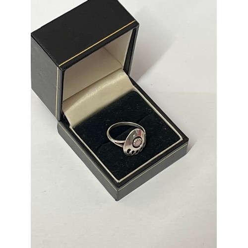 54 - Silver bear paw ring marked Sterling size O