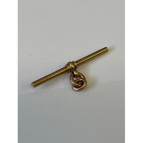 20 - A ROSE 9CT GOLD T.BAR FOR WATCH CHAIN MADE BY W H Wilmot Ltd 1910 WEIGHT 5.10GR
