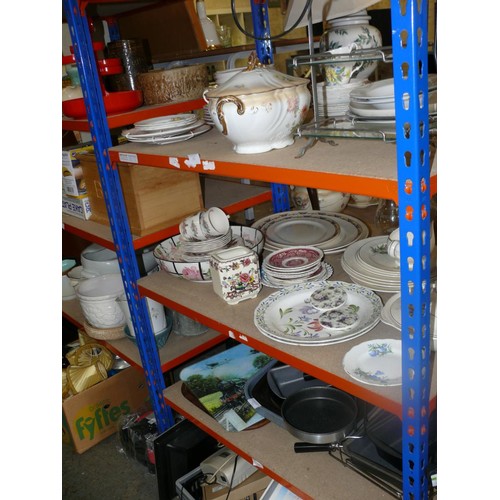 312 - 2 shelves of mixed vintage china and kitchenware
