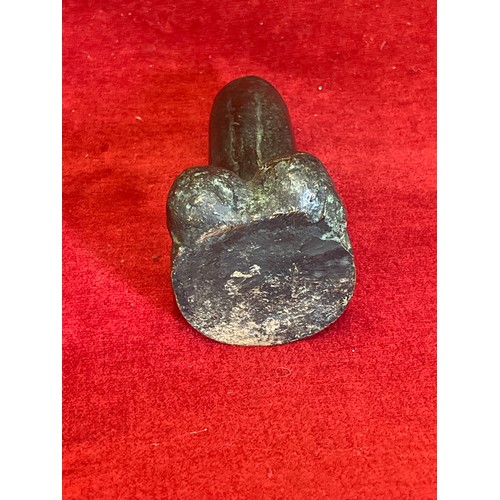 5 - A SOLID BRONZE TOTEM PHALLIC SYMBOL - POSSIBLY JAPANESE EROTICA.