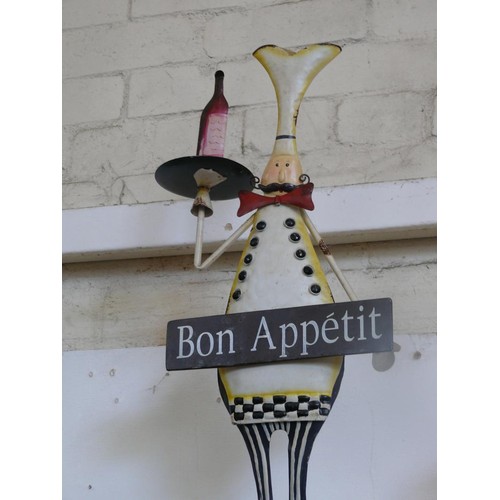 83 - Metal BON APPETIT chef figure
