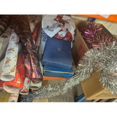 155 - 2 shelves of Christmas items