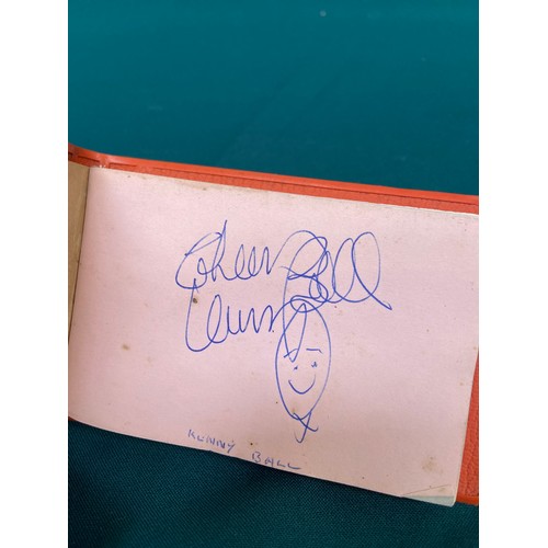 19 - Small vintage autograph book with a variety of signatures, most notably including Leslie Crowther, a... 