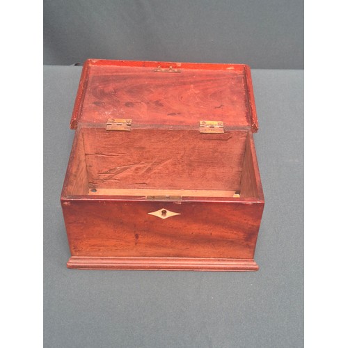 36 - Victorian mahogany jewellery box with a bone kite escutcheon.