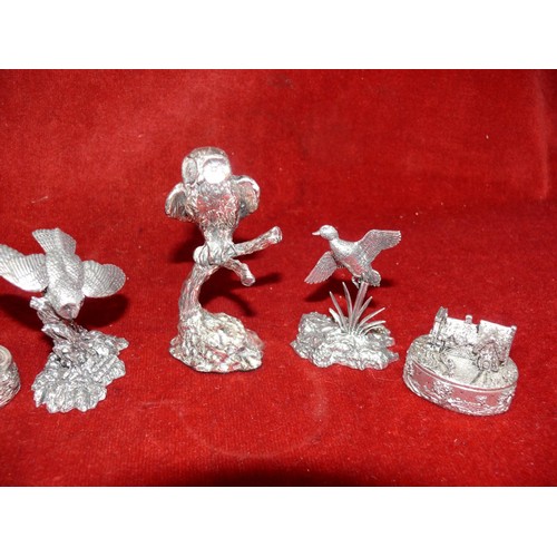 5 - COLLECTION OF PEWTER BIRD ORNAMENTS AND 2X TRINKET BOXES, ONE WITH A COTTAGE, ONE WITH A FISHERMAN.