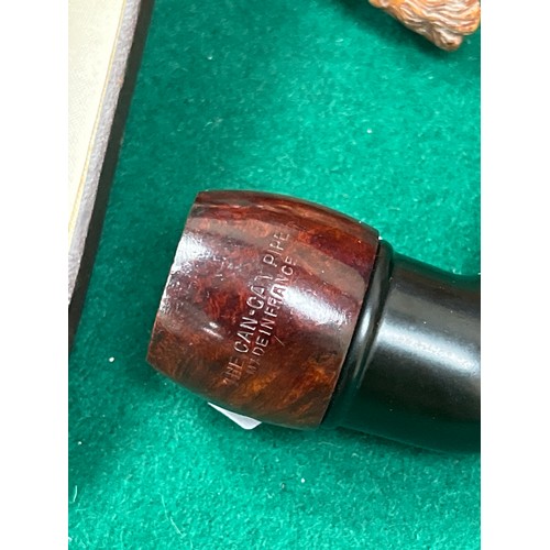 7 - Three vintage pipes to include a briar and bakelite 