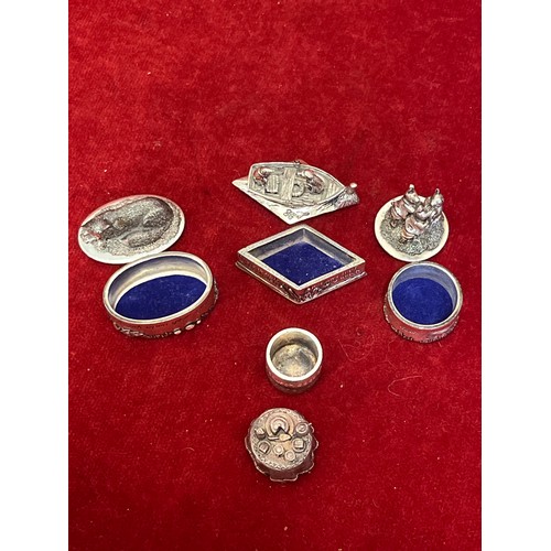17B - Four silver scenes miniature boxes - silver plated. Includes Wind in the willows 1995, Three little ... 