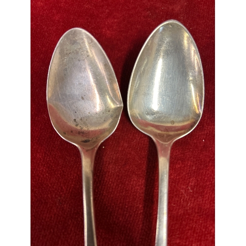 26 - Set of 4 Georgian silver dessert spoons, Old English pattern, hallmarked London 1817 by Thomas Sheph... 
