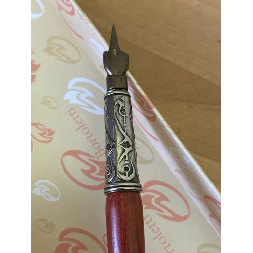 74 - A Venetian dip pen with 2 spare nibs & ink in box, by Bortoletti, Venice