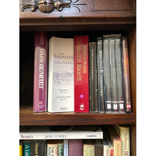 207 - The Brontes:- a collection of books nearly all on the subject of the Bronte family. Includes a set o... 
