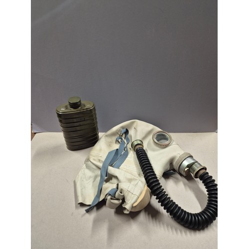 551 - Vintage gas mask - Bulgarian or Polish licence version of the Soviet GP-5 gas mask, with elephant ma... 