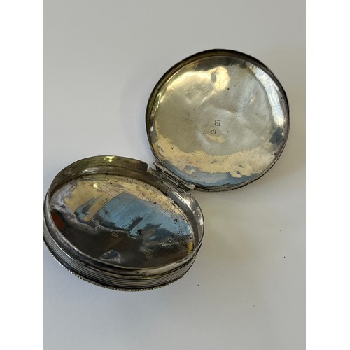 27A - A very early silver snuff box the marks are rubbed hence no confirmed date