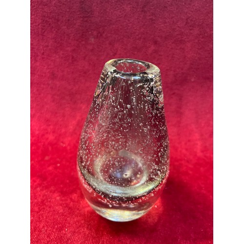 438 - Studio art bubble glass, including a 'Sea Dance' blue and gold paperweight (looks to be Caithness) a... 