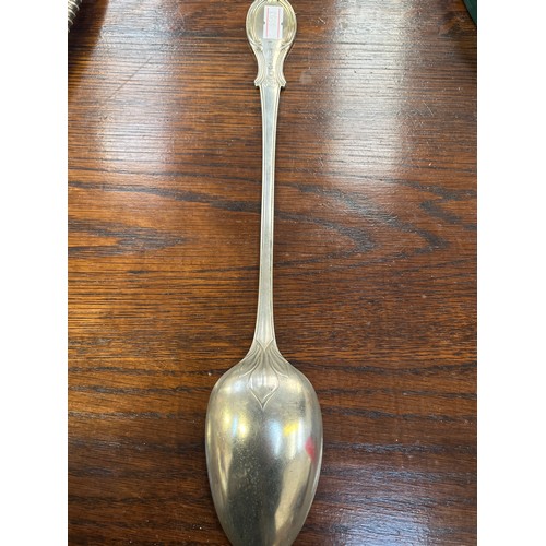468 - A large Victorian silver plated basting spoon by Johnathan Mappin (Pre Mappin Webb). Kite registrati... 