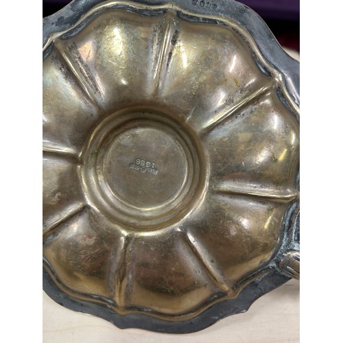 121 - The bear with the ragged staff vesta and a Victorian chamber stick with snuffer