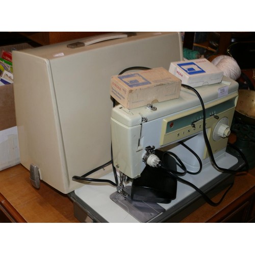 Vintage Singer 507 sewing machine