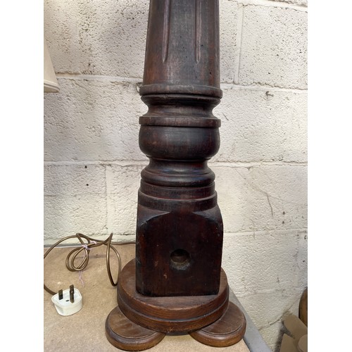 139 - Antique snooker table leg lamp, made from a large and heavy repurposed turned mahogany baluster leg ... 