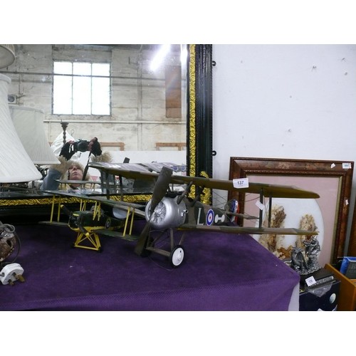 137 - Large bi-plane model and a smaller one
