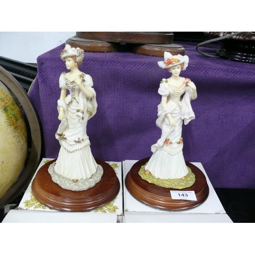 143 - 4 x Leonardo Collection - Summer Bouquet x 2, Society Bell 1998 x 2, all boxed