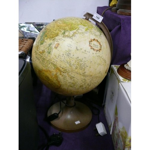 144 - Spinning globe lamp