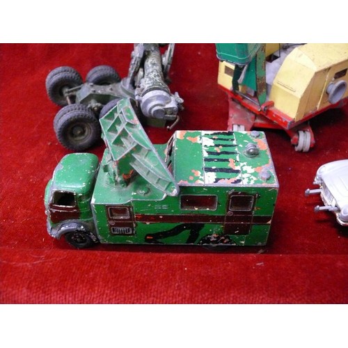 161 - box of die cast vintage vehicles