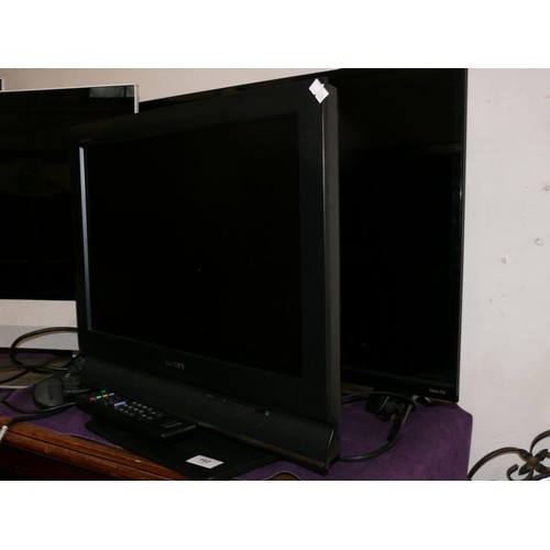 162 - Sony TV with remoter and a TCL TV