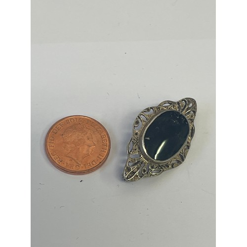 18 - a lovely silver brooch with a Jet stone