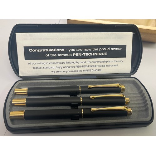 35 - COLLECTION OF 5 FOUNTAIN PEN SETS A DUFFERIN MOTTLED , SET OF THREE,  SHEAFFER TARGA